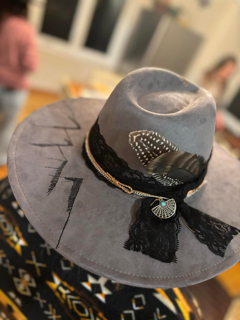HAT & HAPPY HOUR EVENT